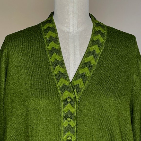 Vintage Ballantyne of Peebles 100% Pure Cashmere Green Chevron Cardigan Sweater - Picture 3 of 9